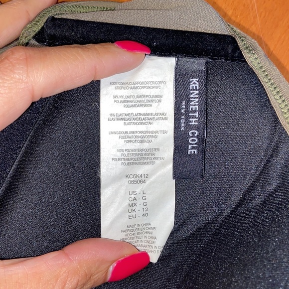 Kenneth Cole Sexy Army Swimsuit 🔥 - Picture 5 of 5